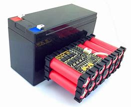 Image result for Batteries 12V Petite Taille