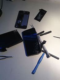 Image result for iPhone 4S Cracked