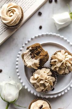 23+ Chocolate Coffee Cupcakes - SanoberHarald