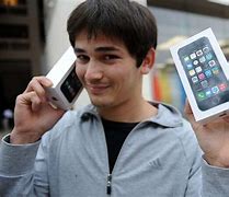 Image result for iPhone 5C and iPhone 5S Same Size