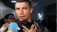 Cristiano Ronaldo entrevista corrige periodista gracioso. "Cristiano estas concentrado"? completo