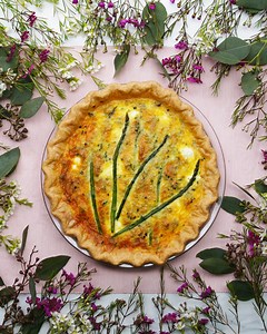 Spring Vegetable Quiche 😍 RECIPE: https://tasty.co/recipe/spring-vegetable-quiche | Tasty UK