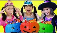 Emma Jannie & Wendy Pretend Play Halloween Trick Or Treat Costume Dress Up for Candy Haul