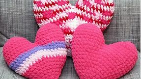 20 Free Crochet Pillow Patterns (Updated 2022)