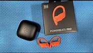 Powerbeats Pro in Lava Red - Unboxing