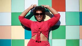WATCH: In My Feed – Fun New Year’s Resolutions For Every Black Woman | Essence