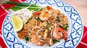 My BEST Authentic Pad Thai Recipe ผัดไทยกุ้งสด - Hot Thai Kitchen