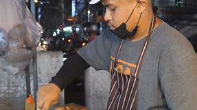 Burning bread. Thai street food #foodstagram #instagood #yummy #foodie #foodblogger #food #asianfood #instafood #thaifood #foodphotography #foodlover #foodporn | Cool Smile