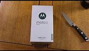 Moto Z Play - Unboxing & First Look! (4K)