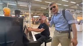 Chinese Meme Played On Piano Impresses CCP