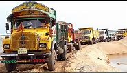 Tippers Formation of Line for Loading of Sand | Lorry Videos | Truck Videos | TIPPER LORRY TRUCK