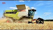 2020 CLAAS 7400 TT Lexion Combine in Wisconsin Wheat