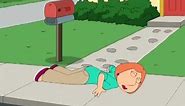 Family Guy S07E10 Run home Lois, run as fast as you can