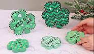 5 Pieces St. Patrick's Day Wooden Decors Irish Shamrocks Centerpiece Ornaments Lucky Clover Baubles Green Shamrock Signs for Desk Office Home Tiered Tray Decoration