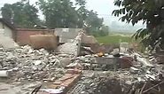 Wenchuan (Sichuan) China Earthquake filmed by Yingying Huang