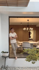 58K views · 370 reactions | House Tour of a COURTYARD GARDEN Home!  #housetour #interiordesign #courtyardgarden #woodonwood #slab10 | Design Seed | Facebook