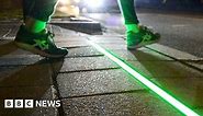 Pavement lights guide 'smartphone zombies'