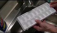 How to Fill an Ice Cube Tray