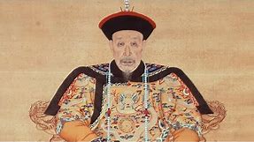 Portrait of the Qianlong Emperor in Court Robes, A Commanding Vision of Qing Dynasty Power