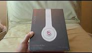 "First Look" REVISED 2012 Beats Solo HD in White unboxing