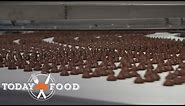See How Hershey’s Kisses Are Made In The Sweetest Place On Earth | TODAY