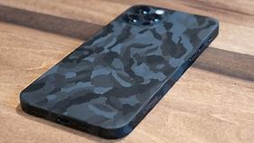 M2Skins iPhone 12 Series Wrap Around Skin Install