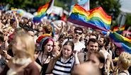 Hundreds of thousands march in Berlin Pride parade