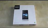 Unboxing: Sony Xperia U (White)