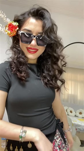 𝗦̧𝗘𝗬𝗠𝗔𝗡𝗨𝗥 𝗔𝗥𝗦𝗟𝗔𝗡 | Kızlar ilk değişim videom daha da iyilerini çekmeyi öğreneceğim hatalarımı hoşgörüüün sizi seviyorum..💃❤️🤩... | Instagram