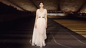 The Enduring Legacy of Ancient Greek Fashion and Clothing - GreekReporter.com