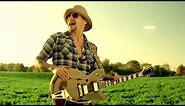Kid Rock - Born Free [Official Music Video]