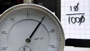 Read a dial indicator (dial gauge)