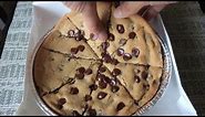 Pizza Hut's THE ULTIMATE HERSHEY’S CHOCOLATE CHIP COOKIE Review