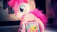 My Little Pony - Pinkie Pie Storyteller Plush - Book 4 - DRAGONSHY - Fluttershy - Demonstration