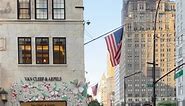 5th Avenue and 57th Street -Louis Vuitton store | New York City Photos