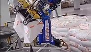 Yaskawa robot automatic loading and unloading unpacking and palletizing