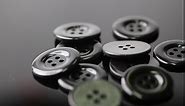 80Pcs Large Black Buttons for Sewing Resin 3/4 inch Buttons for Crafts Black Coat Buttons Coraline 4 Holes Round Big Buttons for Sewing, DIY and Decoration Shirt Buttons 20mm Black 3/4 inch Buttons