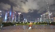 夜晚在深圳城市市民中心广场散步 深圳城市夜景灯光