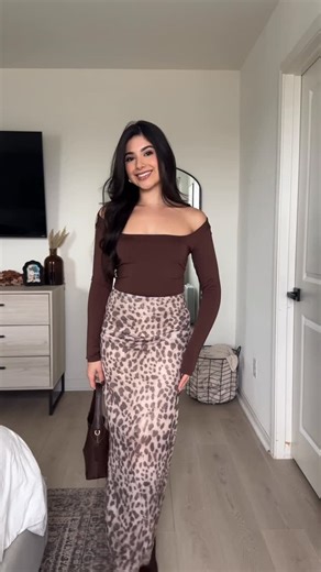 Charlize Perez on Instagram: "The cutest leopard skirt 🐆🤎 (I tried making it more of a fall vibe with boots) ✨ Comment SHOP below to receive a DM with the link to this post on my LTK 🫶🏼 https://liketk.it/5AJiO (top is from TjMaxx but I linked a similar one!) #ootd#getdressedwithme#outfitideas#getreadywithme#outfit#outfitofthenight"