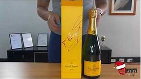 Veuve Clicquot Yellow Label || Champagne Review