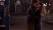 Gilmore Girls| Rory and Jess' First kiss
