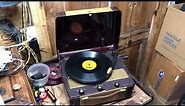 Restored Silvertone 8168 manual crank Phonograph record player