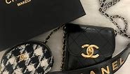 AUTH Chanel Makeup VIP Crossbody Bag/Phone Bag with Tweed Coin Pouch