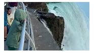 Niagara Action - Superb view of the Horseshoe Falls 🌊