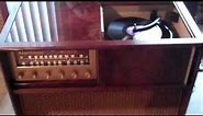 Here is my 1957 High Fidelity Magnificent Magnavox Playing some 50's 78's