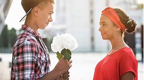 19 Creative Ways to Ask a Girl to Prom | LoveToKnow