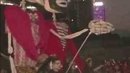 Mexicans Turn Skeletons For "Day Of The Dead" Festivities | Subscribe to Firstpost