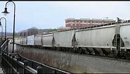 HD: Railfanning the Altoona Amtrak Station: K5LLA Horn Shows, Races & More!
