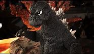 X-Plus Godzilla 1974 30cm Favorite Sculptors Line Standard Edition Figure Review!!!