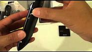Sony Xperia E: How to Open and Close the Back Cover